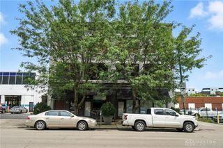 18 S Saint Clair Street 201, Dayton, OH 45402