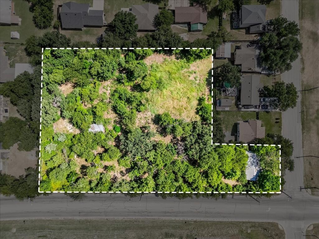 410 N Mill Street, Weatherford, TX 76086