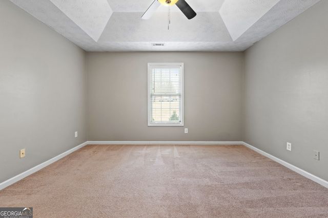 49 Canterbury Drive, Grantville, GA 30220