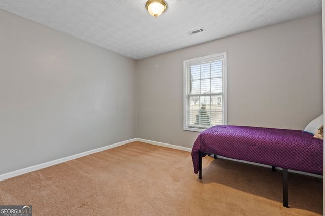 49 Canterbury Drive, Grantville, GA 30220