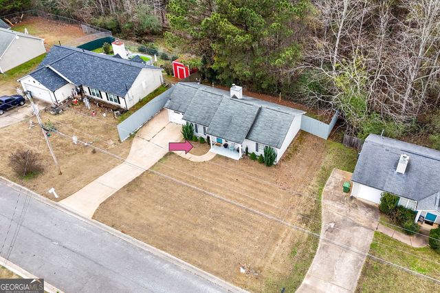 49 Canterbury Drive, Grantville, GA 30220
