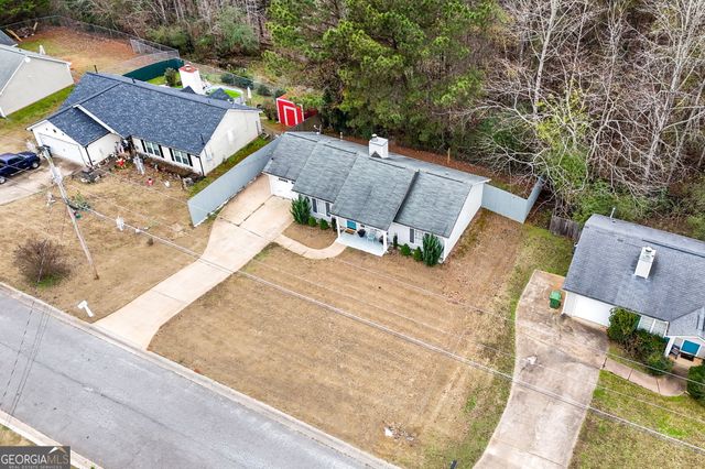 49 Canterbury Drive, Grantville, GA 30220