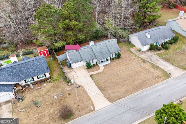 49 Canterbury Drive, Grantville, GA 30220