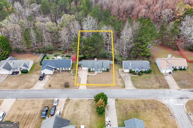 49 Canterbury Drive, Grantville, GA 30220