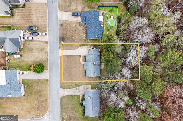 49 Canterbury Drive, Grantville, GA 30220