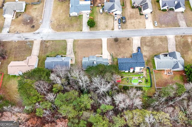 49 Canterbury Drive, Grantville, GA 30220