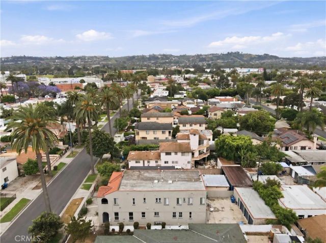 2911 S Palm Grove Avenue, Los Angeles, CA 90016