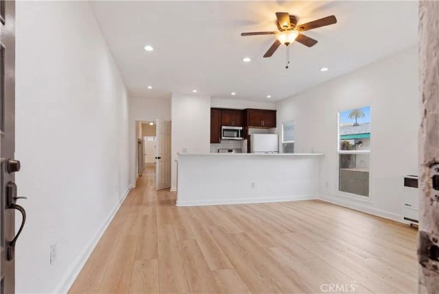 2911 S Palm Grove Avenue, Los Angeles, CA 90016