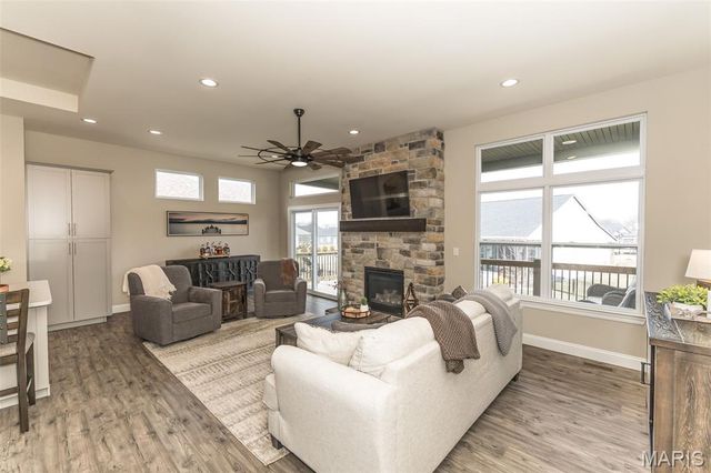 123 Royal Inverness Parkway, O'fallon, MO 63368