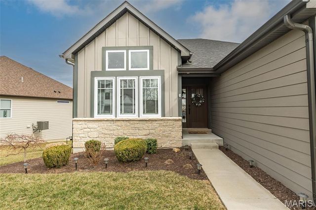 123 Royal Inverness Parkway, O'fallon, MO 63368