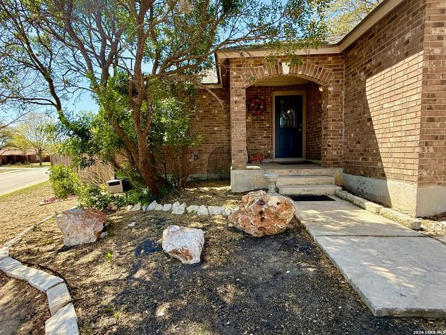 15802 Tampke Pl, San Antonio, TX 78247