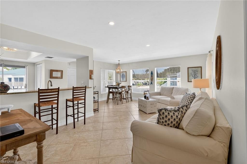 523 Club Side DR 2-523, NAPLES, FL 34110 — photo 2
