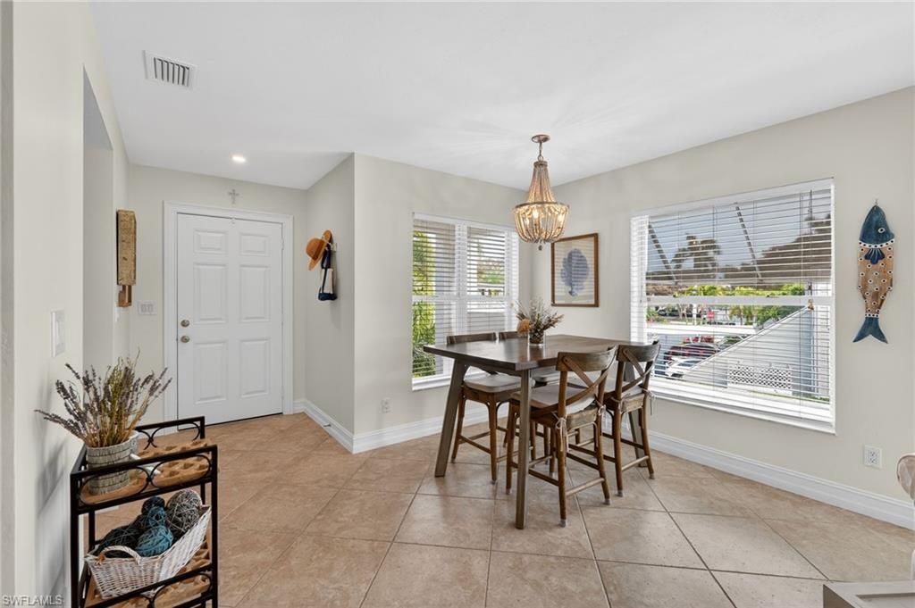 523 Club Side DR 2-523, NAPLES, FL 34110 — photo 4