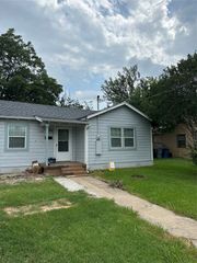 1545 Briarcliff Road, Dallas, TX 75235
