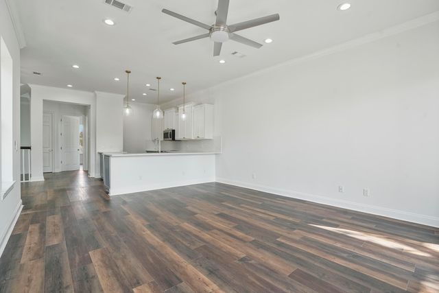 21811 Palm Avenue, Panama City Beach, FL 32413