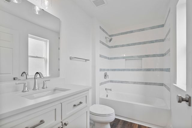 21811 Palm Avenue, Panama City Beach, FL 32413