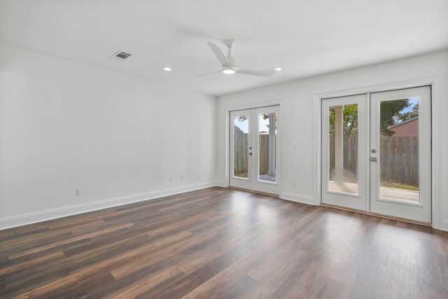 21811 Palm Avenue, Panama City Beach, FL 32413