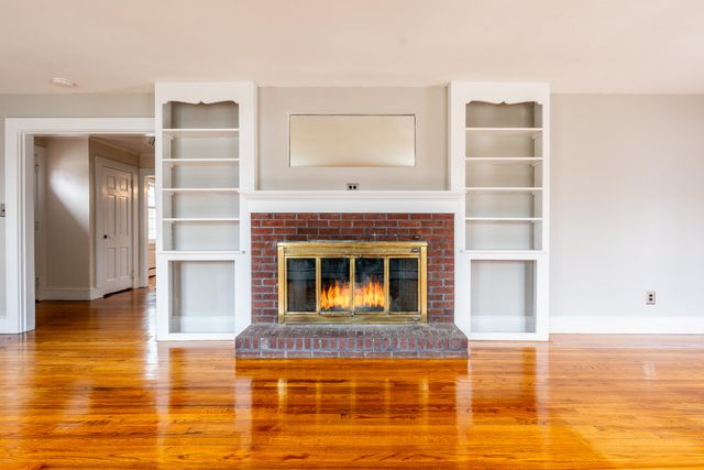 64 Pitcher's Way, Hyannis, MA 02601