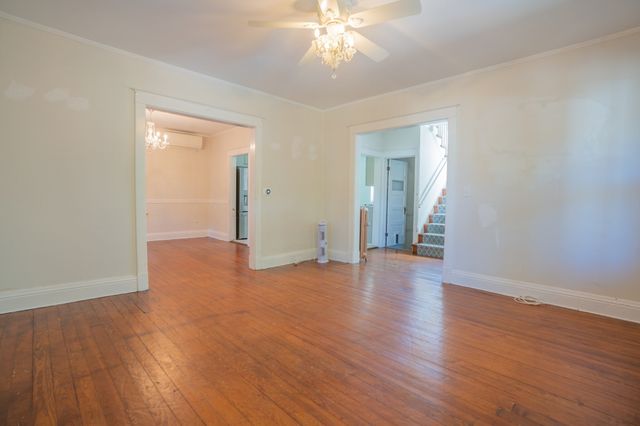 21 Oak Street, Plymouth, MA 02360