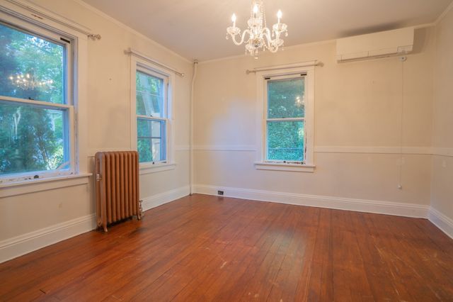 21 Oak Street, Plymouth, MA 02360