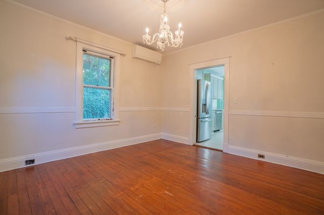 21 Oak Street, Plymouth, MA 02360