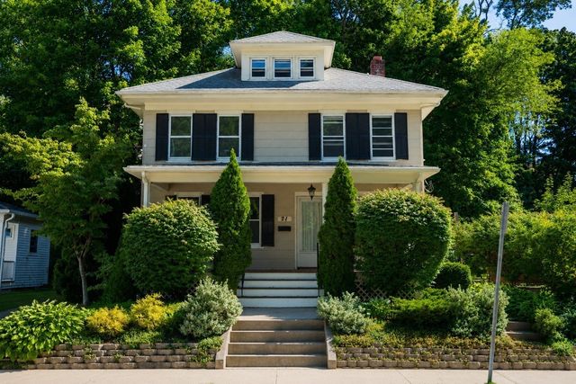 21 Oak Street, Plymouth, MA 02360