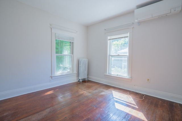 21 Oak Street, Plymouth, MA 02360