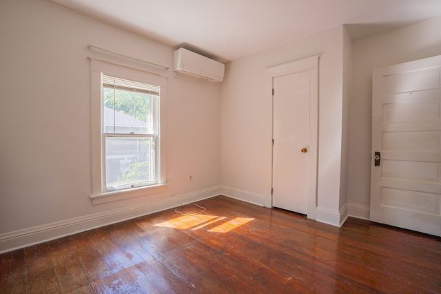 21 Oak Street, Plymouth, MA 02360