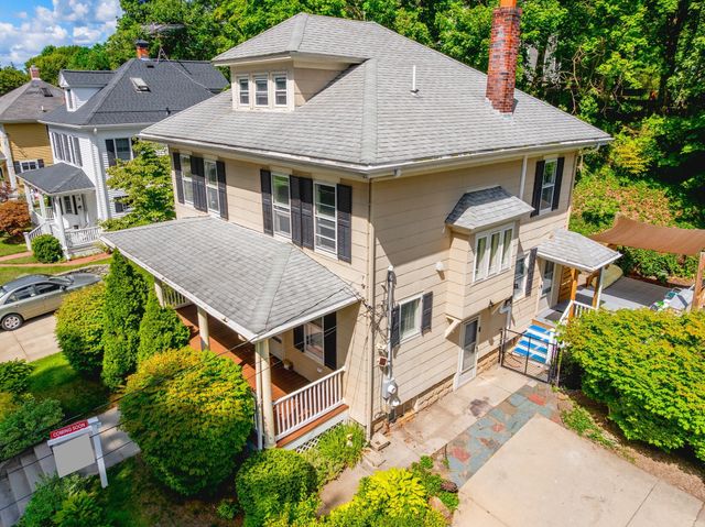 21 Oak Street, Plymouth, MA 02360