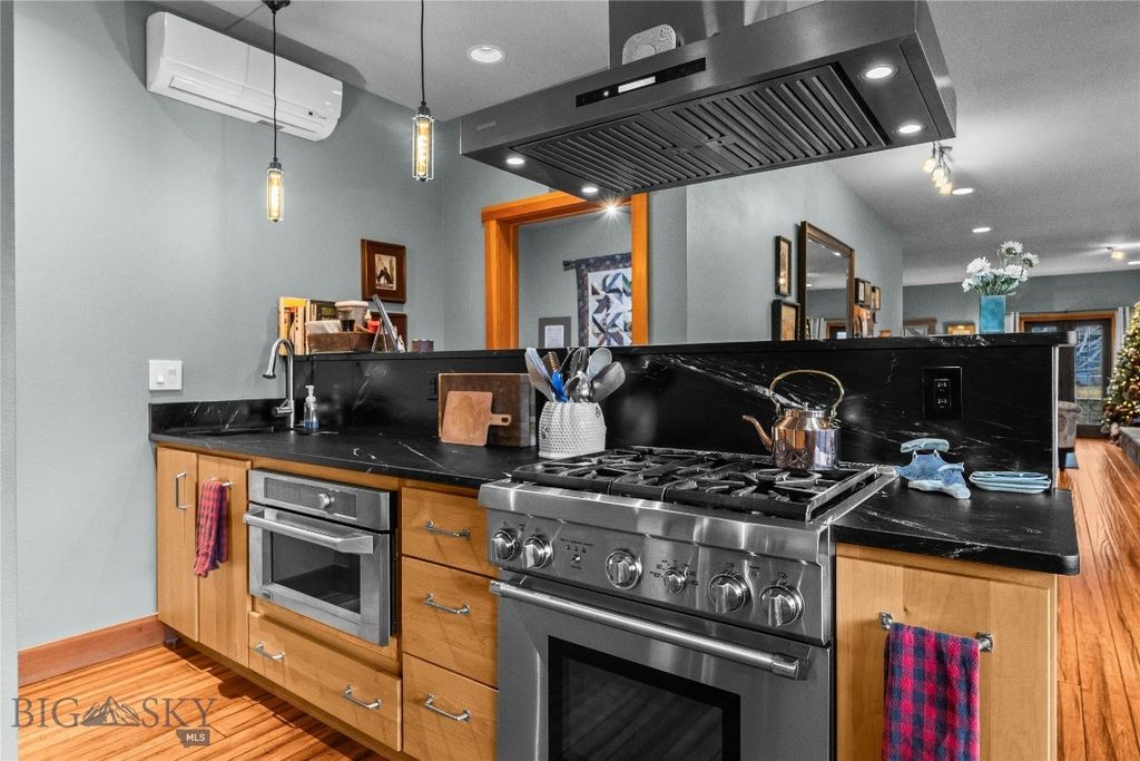 105 S 5th Street, Livingston, MT 59047 photo 16