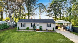 204 Harriet Lane, Statesville, NC 28625