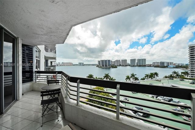 19101 NE 36th Ct 1003, Aventura, FL 33180