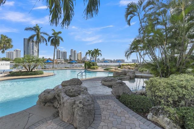 19101 NE 36th Ct 1003, Aventura, FL 33180