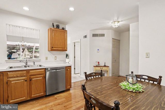 129 PEPPERTON CT, Lititz, PA 17543