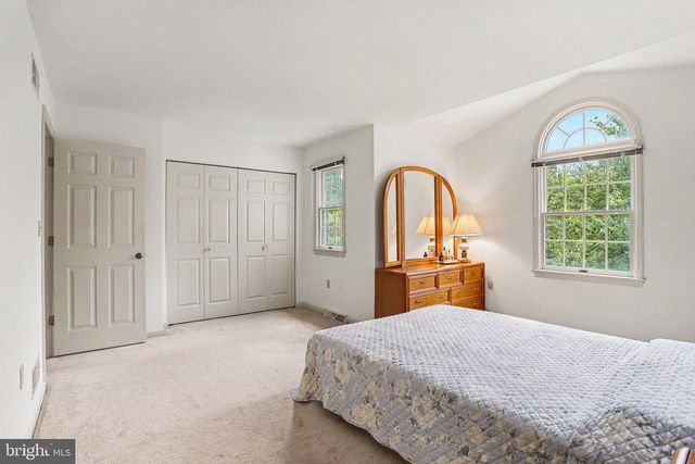 129 PEPPERTON CT, Lititz, PA 17543