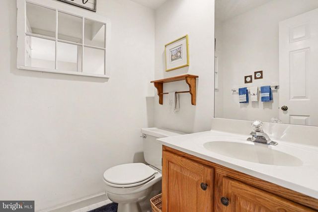 129 PEPPERTON CT, Lititz, PA 17543
