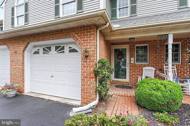 129 PEPPERTON CT, Lititz, PA 17543