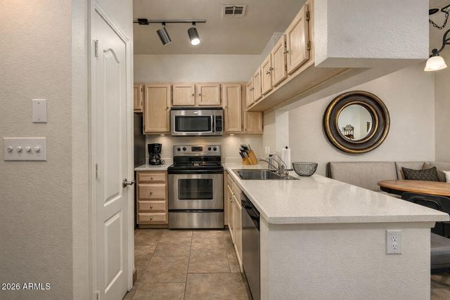 16013 S DESERT FOOTHILLS Parkway 1078, Phoenix, AZ 85048