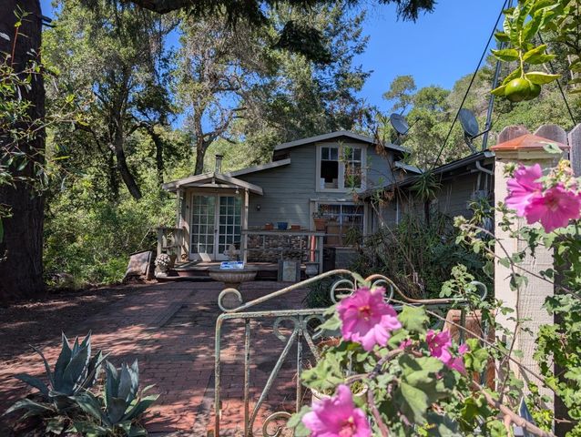 4576 Paul Sweet Road, Santa Cruz, CA 95065