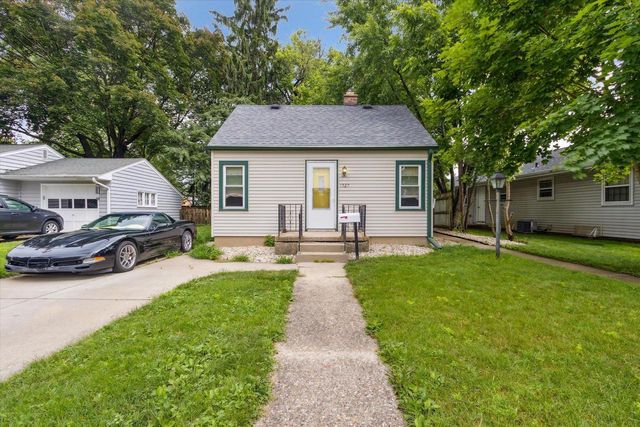 1237 Sherman Avenue, Janesville, WI 53545