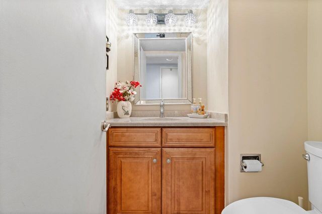 1170 Hillsboro Mile 302, Hillsboro Beach, FL 33062