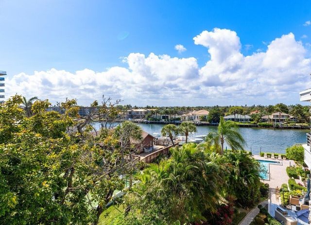 1170 Hillsboro Mile 302, Hillsboro Beach, FL 33062