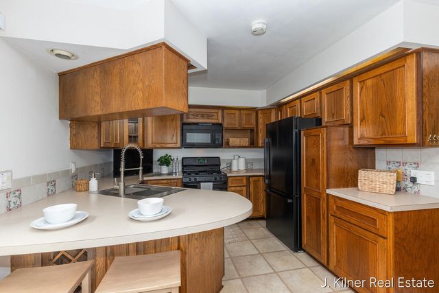 24865 44th Avenue, Almena Twp, MI 49071