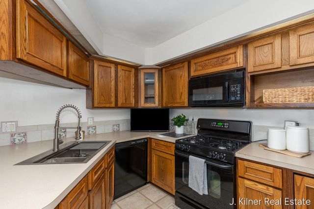 24865 44th Avenue, Almena Twp, MI 49071