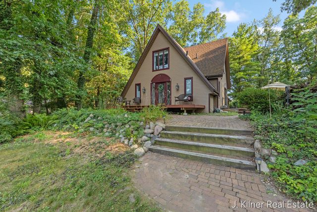 24865 44th Avenue, Almena Twp, MI 49071