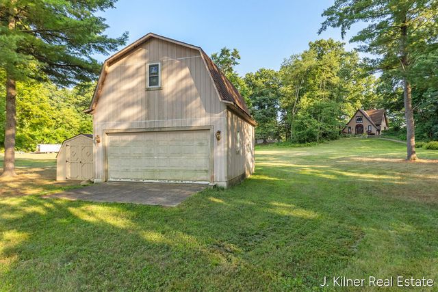 24865 44th Avenue, Almena Twp, MI 49071