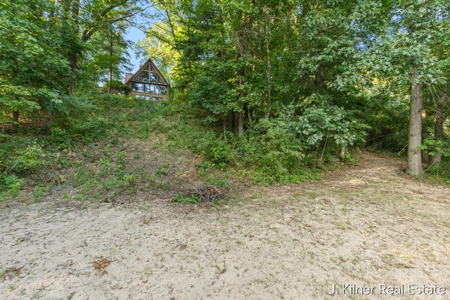24865 44th Avenue, Almena Twp, MI 49071
