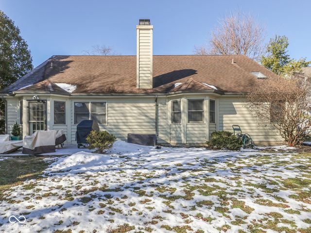 11501 Woodview East Drive, Carmel, IN 46032