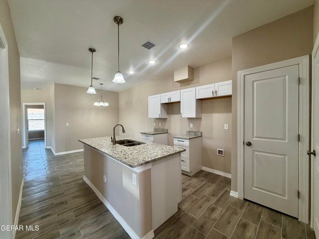 125 Palma Drive 2, Sunland Park, NM 88063
