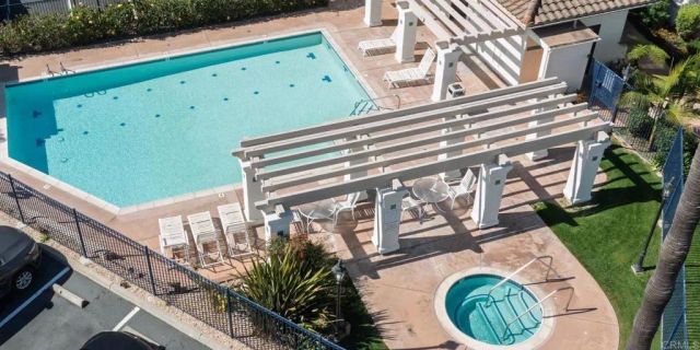 2395 Rancho Del Oro Road 30, Oceanside, CA 92056